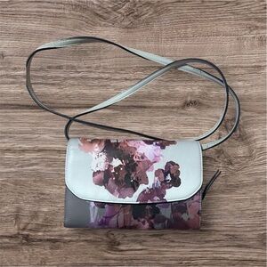 Simply Vera crossbody